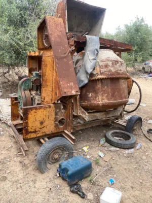 عجانة إسمنت كبيرة