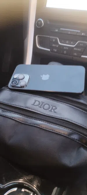 شنطه يد ديور اصليه للشباب والبنات Dior Origenal Unisix Handbag