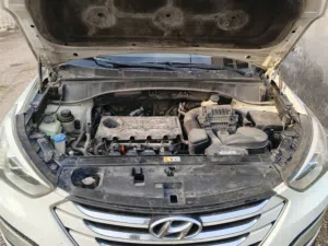 Hyundai . Santa Fe . 2016 . Used1