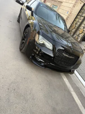 Used Chrysler 300 in Basra