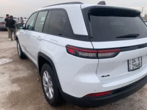 Used Jeep Grand Cherokee in Basra