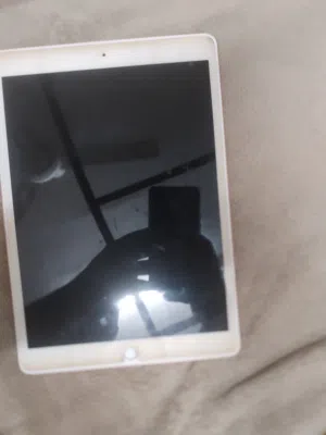 Apple iPad 8 64 GB in Muscat