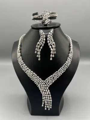 Parure zircon 4 pièces