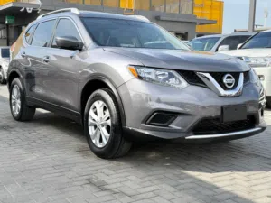 Used Nissan Rogue in Sharjah