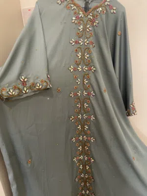 لبسه رصاصي شك