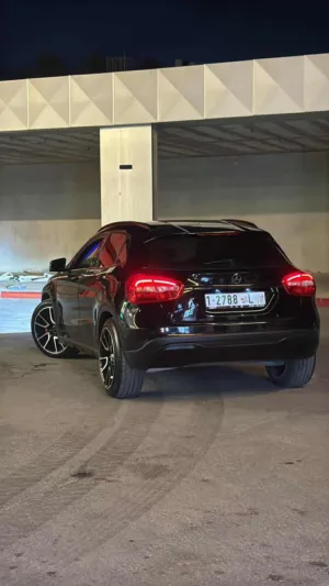 مارسيدس GLA200 - 2018