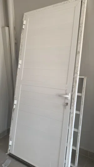باب للبيع قابل التفاوض