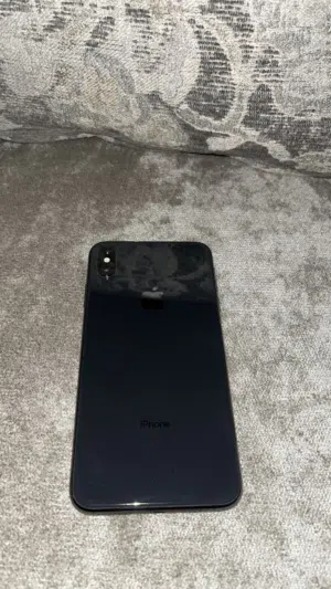 ايفون اكس اس ماكس : iPhone XS Max نظيف جداً بحالة ممتازة ( ليس للبدل )