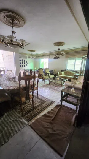 اثاث غرفة ضيوف