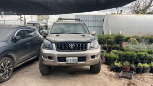 تيوتا لاند كروزر  2003