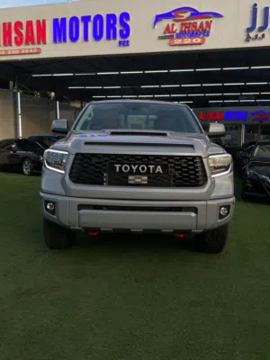 تويوتا توندرا اسمنتي محرك 8V 5.7cc موديل Toyota Tundra cement 2021