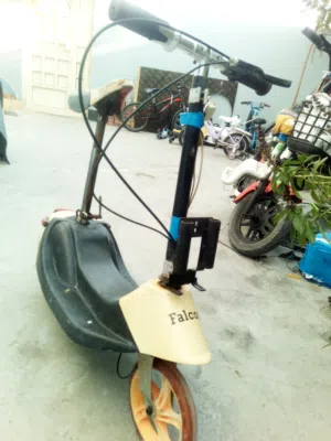 اسكوتر كهربائية
