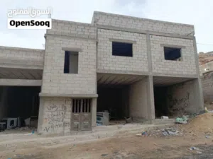 Mixed Use . 140 m2 . Landlord2