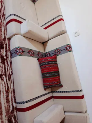 جلسة+فرشة للبيع في البيضاء