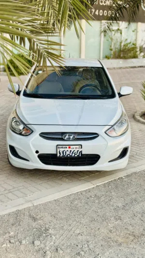 2018 Hyundai Accent 1.6L **CLEAN TITLE**