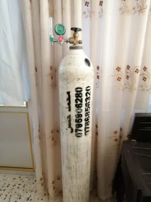 اكسجين  طبي . اسطوانات  .تعبئه وتبديل