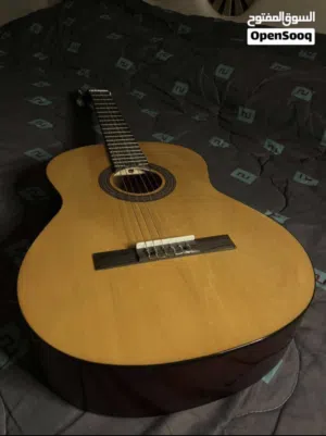 جيتار نضيف جداً