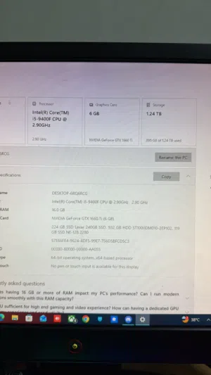 للبيع كمبيوتر ألعاب