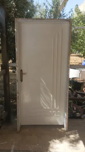 6 ابواب بحالة جيدة للبيع