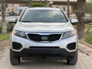 Used Kia Sorento in Tripoli