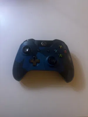 Xbox One Wireless Controller Blue Camo (Midnight Forces II Style)