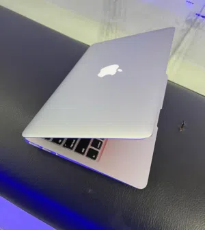 MacBook air 2014