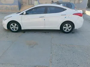 هونداي افانتي 2012