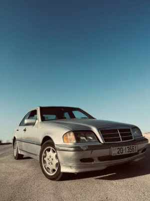 مرسيدس c200 موديل 1999 للبيع