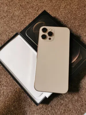 Apple iPhone 12 Pro Max 512 GB in Basra