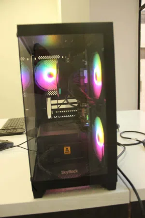 Windows Custom-built  Computers  for sale  in Amman