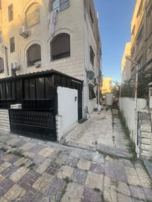 بيت طابق ارضي