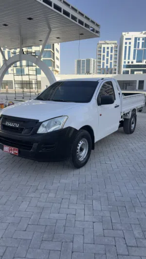 Used Isuzu Trooper in Muscat