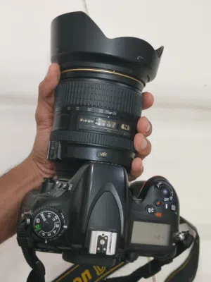 نيكون D610 مع زوم رهيب