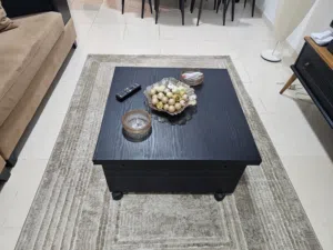 طاولة وسطيه و طاولة تلفزيون