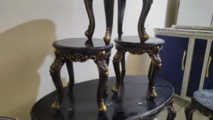 طاولات جدا رائعه للبيع