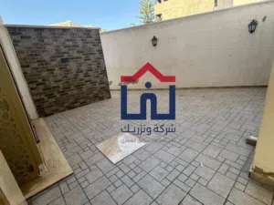 شقه. ارضيه. بن عاشور. شهاده. عقاريه. لبيع. مساحته 300. م. لها. مدخول.