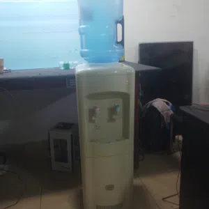 كولر  ماه  صناعة كوري بحاله جيده