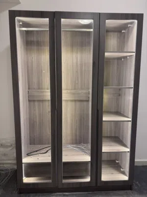 كبت للملابس