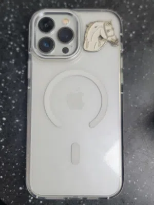 ايفون 13 pro Max مساحته 512 جيجا