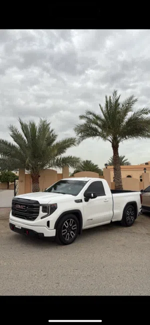 Gmc sierra at4 جمس سيرا at4 للبيع  تحت الضمان الكندي (ممشى 25000 ) فل اوبشن
