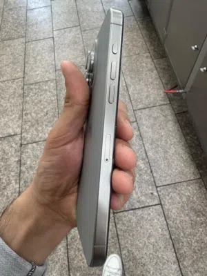 Apple iPhone 15 Pro Max 256 GB in Amman
