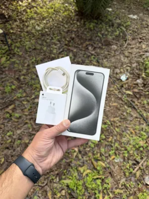 انظف-ايفون-15-برو-ماكس-بكل-فلسطين