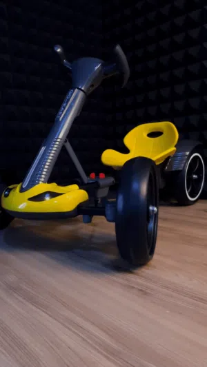 سيارة أطفال شحن من  Go kart  تخلي طفلك يعيش أجواء القيادة الحقيقية او بتحكم عن بعد