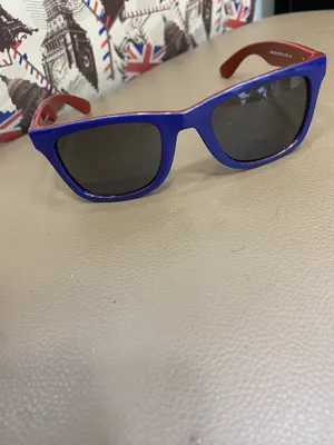 ‏نظارات ‏.‏ مستعمل‏0