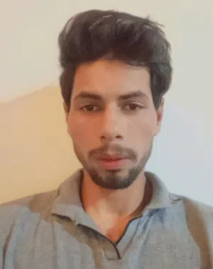 علي 