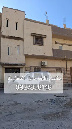 260 m2 3 Bedrooms Townhouse for Sale in Benghazi AL Khalij Al Arabi St
