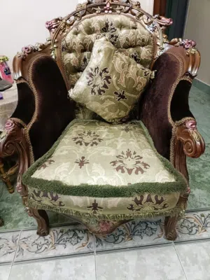 صالون جديد لم يستعمل عمولة في ورش دمياط