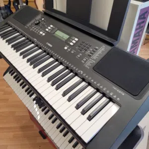 بيانو Yamaha PSR-E373 للبيع