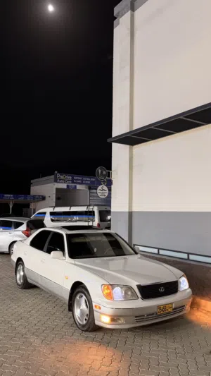 Used Lexus LS in Al Batinah