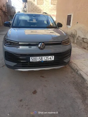 سيارة فولقزفاقن طارو